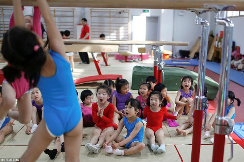Cruel everyday life of incubators of future Olympic champions in China