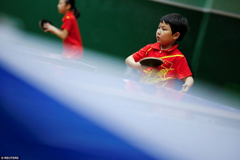 Cruel everyday life of incubators of future Olympic champions in China