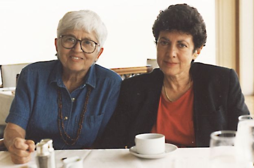 Cásate con tu madre: la historia de una familia inusual de California Cásate con tu madre: la historia de una familia inusual de California