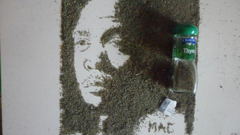 Cuadros rápidos pintados con bebidas y comida. Cuadros rápidos pintados con bebidas y comida.