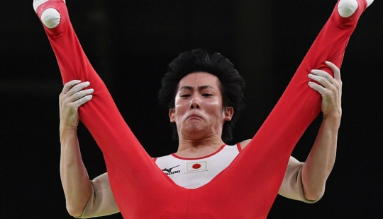 Curious faces of Olympic gymnasts in Rio