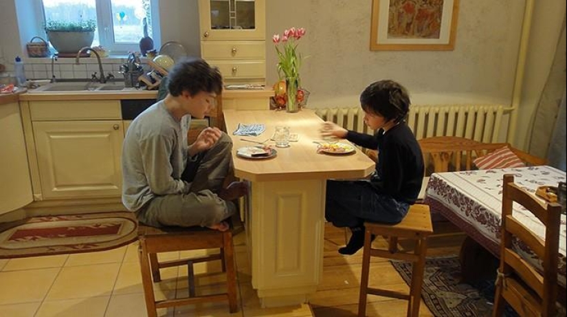 Día de primavera en el pueblo ruso