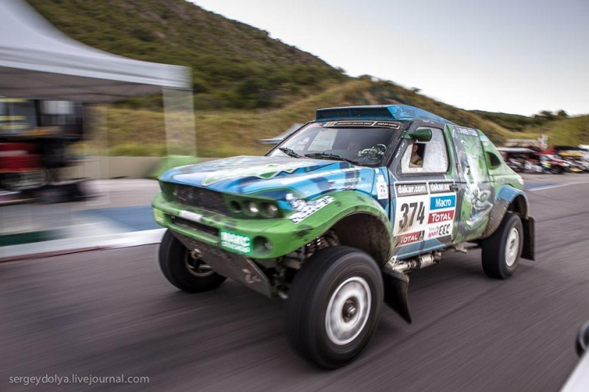Dakar 2014. First racing day