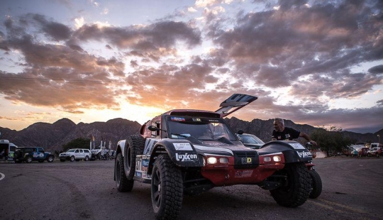 Dakar 2014. Night in Bivouac