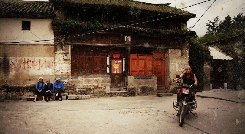 Dalí chino. Esto no es un artista. Esta ciudad Dalí chino. Esto no es un artista. Esta ciudad