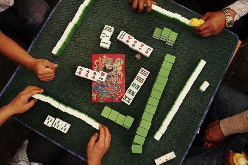 Dalí chino. Esto no es un artista. Esta ciudad Dalí chino. Esto no es un artista. Esta ciudad