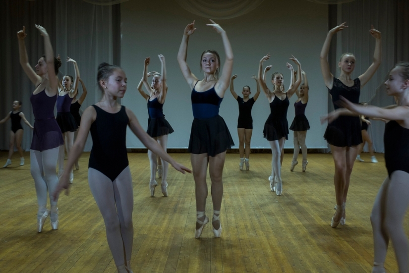 Dancing with Eagles Dancing with Eagles