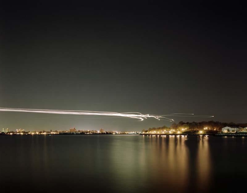 Dazzling light trails of aircraft