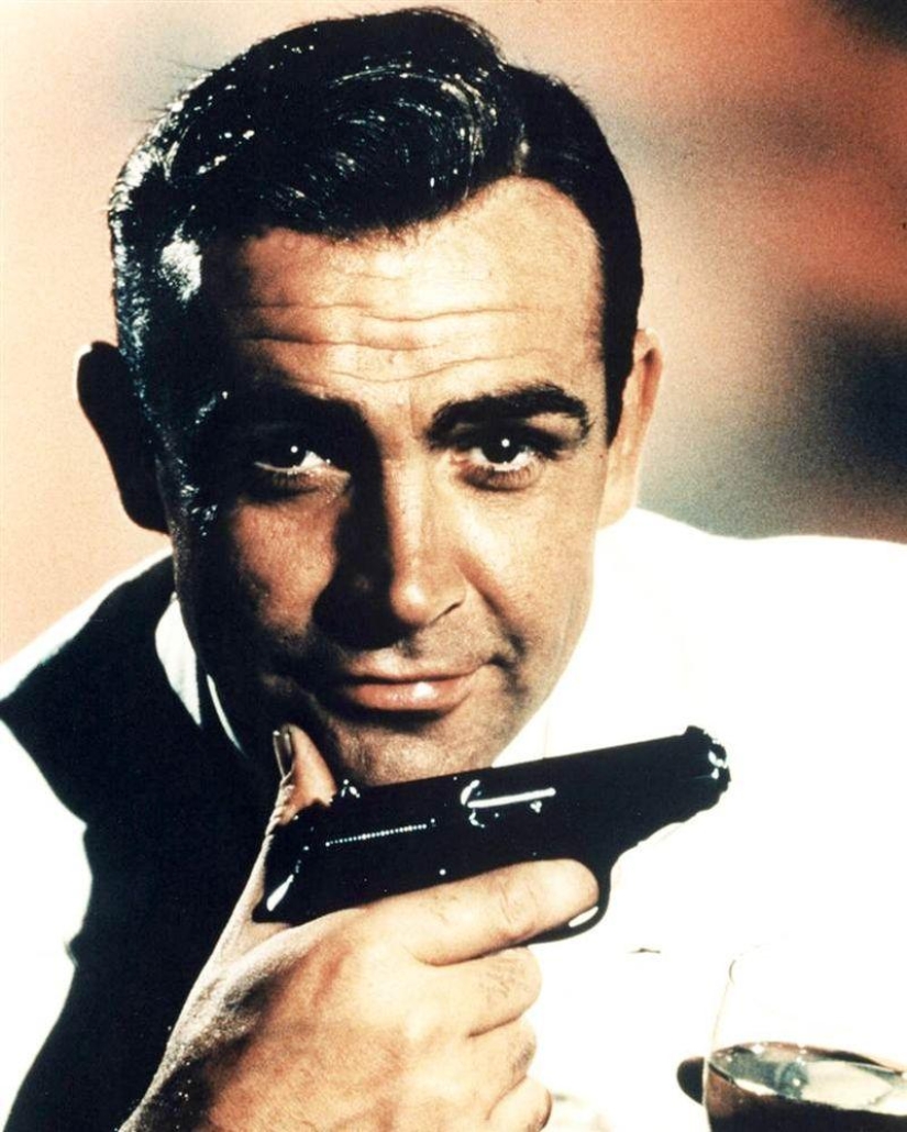 De las páginas a las pantallas De las páginas a las pantallas