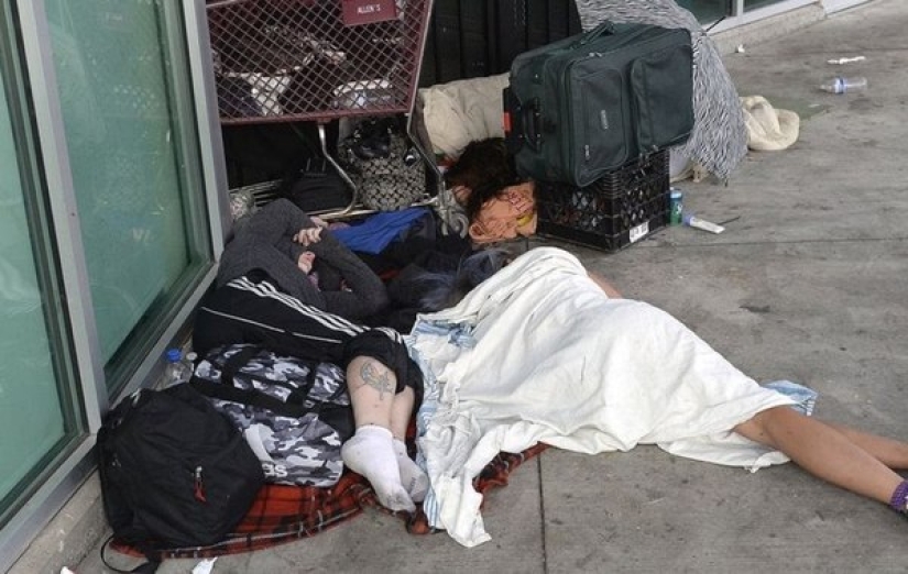 Del Príncipe a la suciedad: el alcalde estadounidense pasó tres días en la piel de un vagabundo y quedó desagradablemente sorprendido