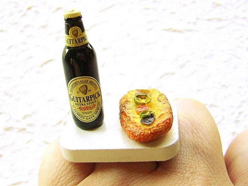 "Delicious" rings from Sofia Molnar
