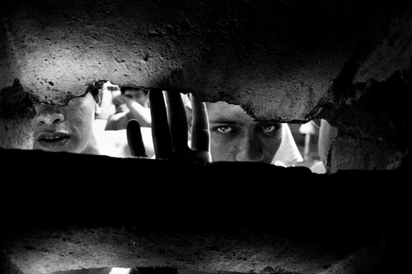 Depths of Hell: Shocking Photos from South American Prisons