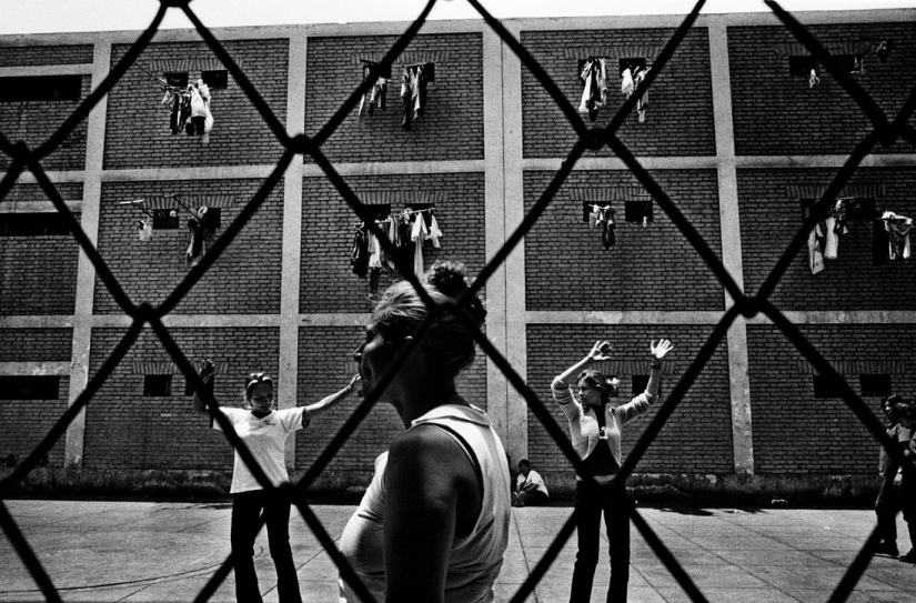 Depths of Hell: Shocking Photos from South American Prisons