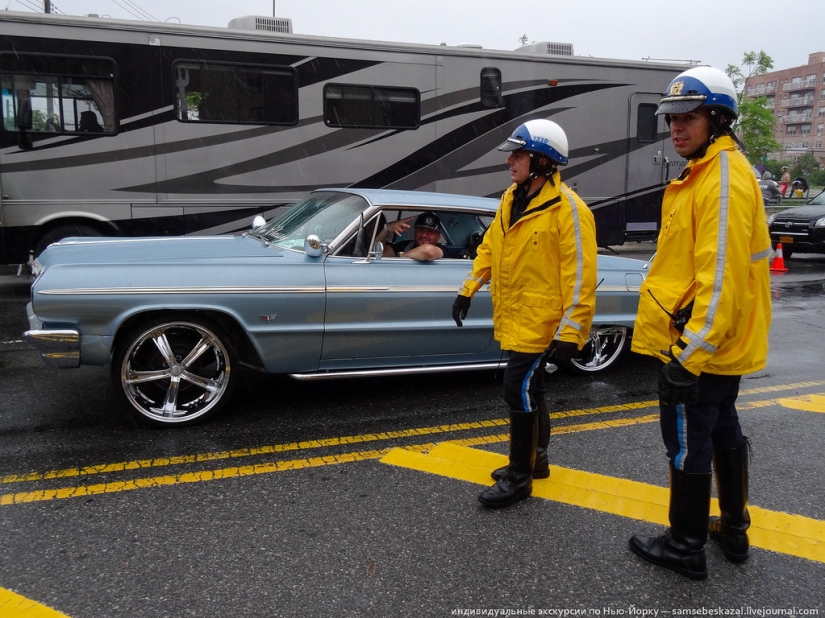 Desfile de sirenas: el buen espectáculo de monstruos de Brooklyn