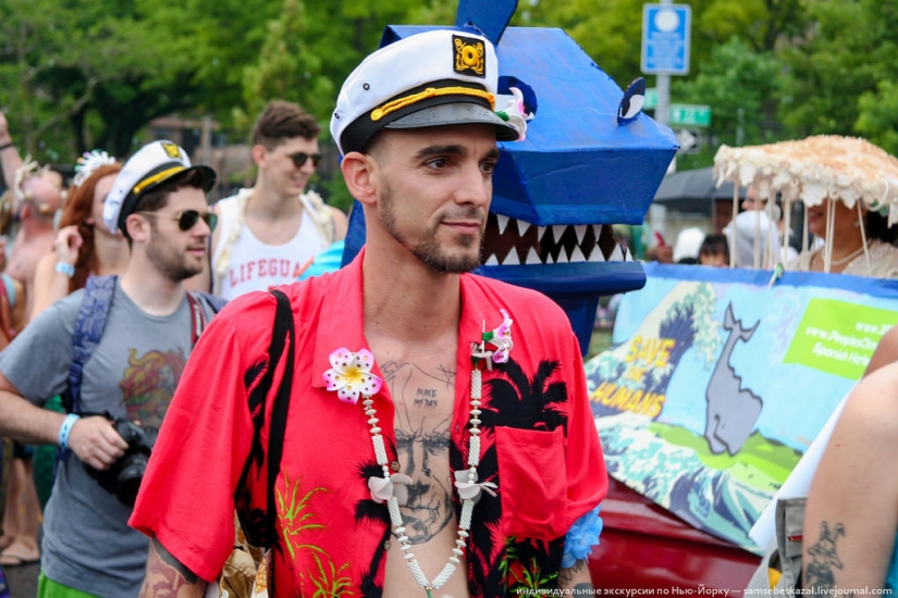 Desfile de sirenas: el buen espectáculo de monstruos de Brooklyn