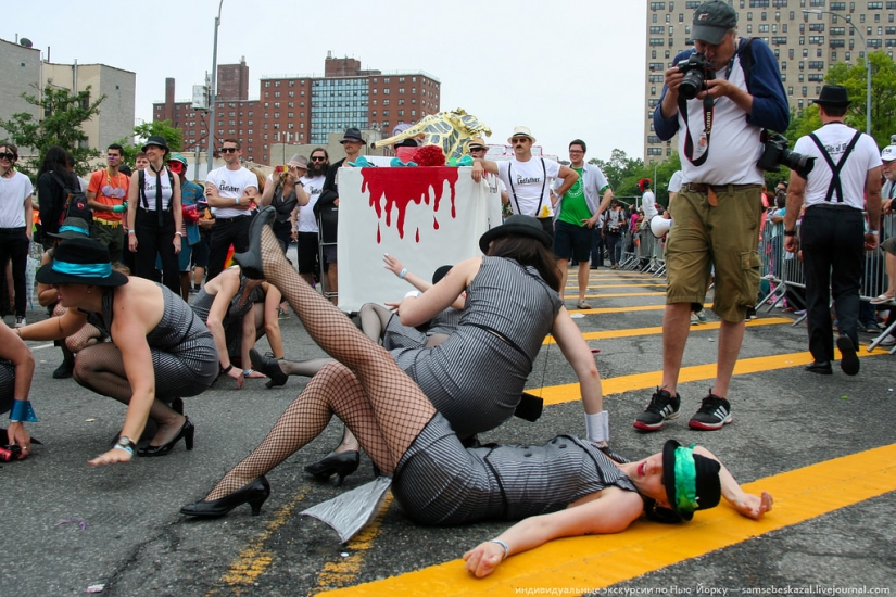 Desfile de sirenas: el buen espectáculo de monstruos de Brooklyn