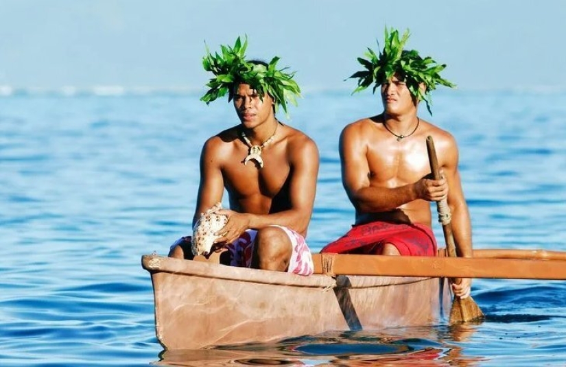 “Deshazte de lo que llena”: cómo las novias en Polinesia conectan con todos los invitados “Deshazte de lo que llena”: cómo las novias en Polinesia conectan con todos los invitados