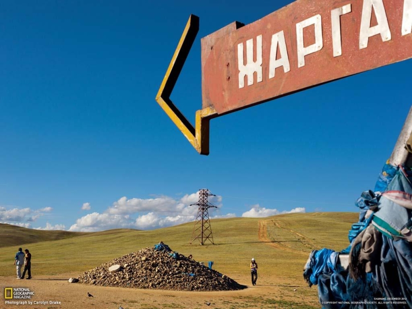 Desktop wallpaper from National Geographic March 2013