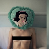 Desnudo y sin gracia: erótica absurda de Giuseppe Palmisano