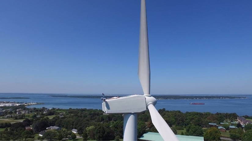 Drone caught sunbathing on a windmill Drone caught sunbathing on a windmill