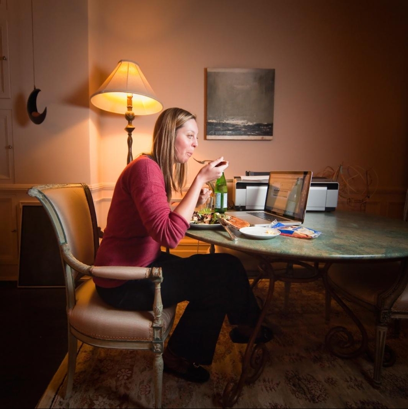 Durante la cena: cómo consumen sus alimentos los neoyorquinos modernos