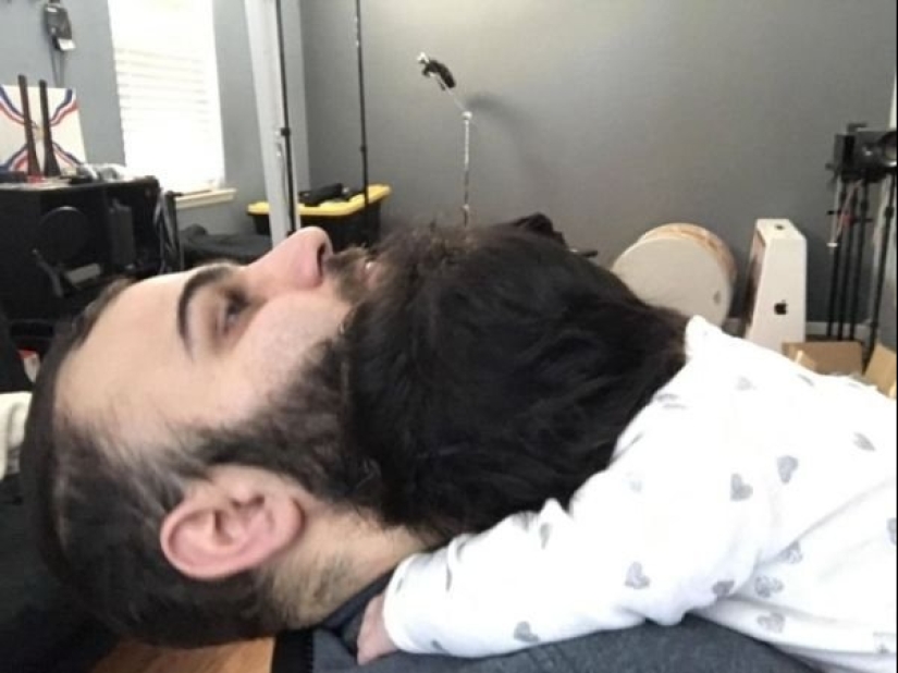 Echa un vistazo más de cerca: 19 cuadros en los que sucede algo extraño