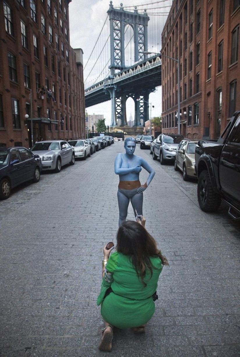 El arte del disfraz: modelos desnudas en la ciudad de Nueva York El arte del disfraz: modelos desnudas en la ciudad de Nueva York