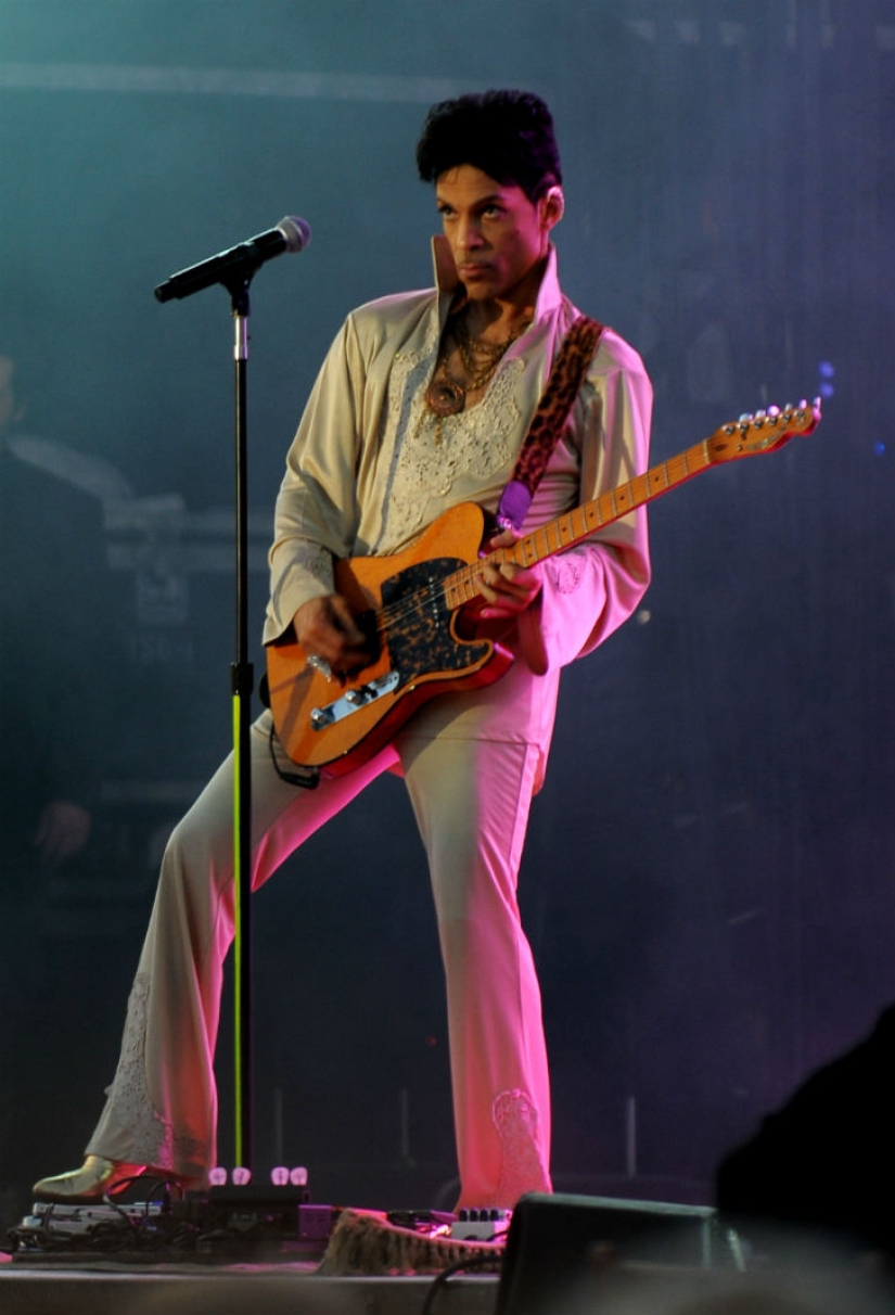 El cantante Prince falleció a los 57 años El cantante Prince falleció a los 57 años