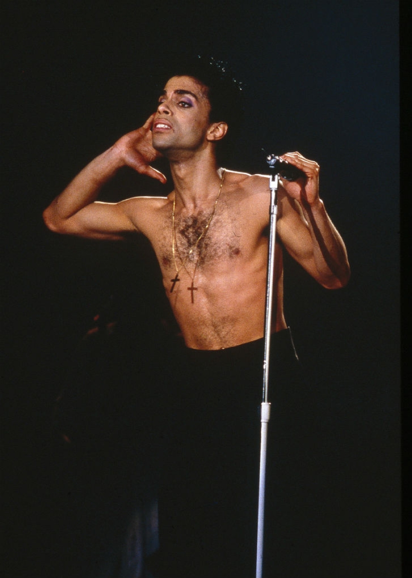 El cantante Prince falleció a los 57 años El cantante Prince falleció a los 57 años