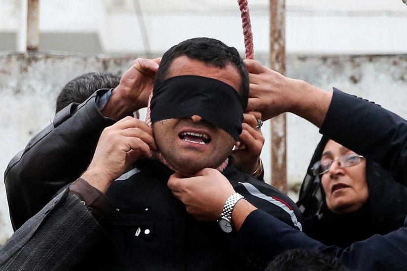 "El corazón de la madre tembló" "El corazón de la madre tembló"