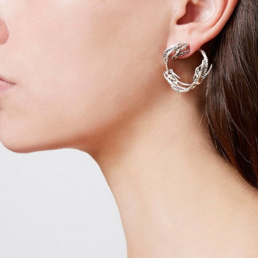 El dragón de la prueba 585: la colección oficial de joyas de "Juego de Tronos" ha salido a la venta