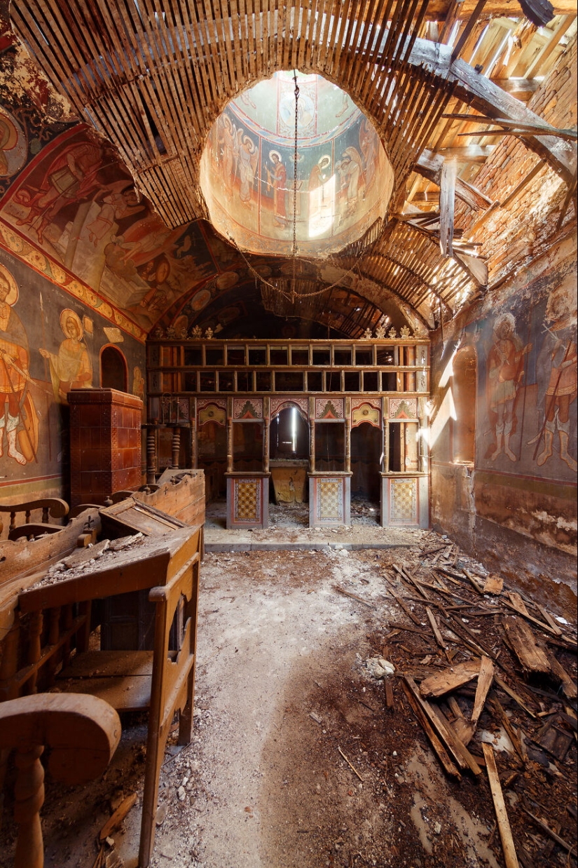 “El eco de lo sagrado olvidado”: exploré los lugares religiosos abandonados más bellos (Parte 2)