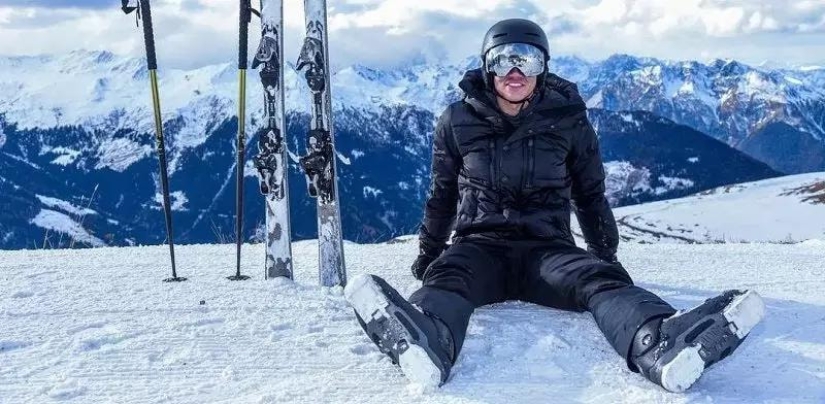 Él está a caballo, pero tú no: el príncipe musulmán es reconocido como el soltero más deseable del planeta Él está a caballo, pero tú no: el príncipe musulmán es reconocido como el soltero más deseable del planeta