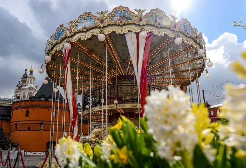 El festival de primavera más amable — "Regalo de Pascua"