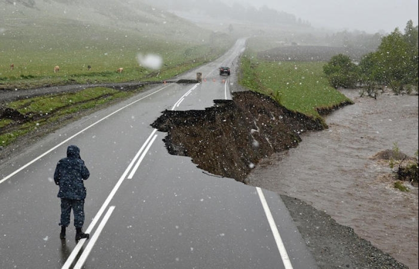 El verano en Altai comenzó con una terrible inundación