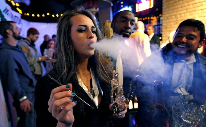 En Colorado por primer día vendieron marihuana legal por un millón de dólares