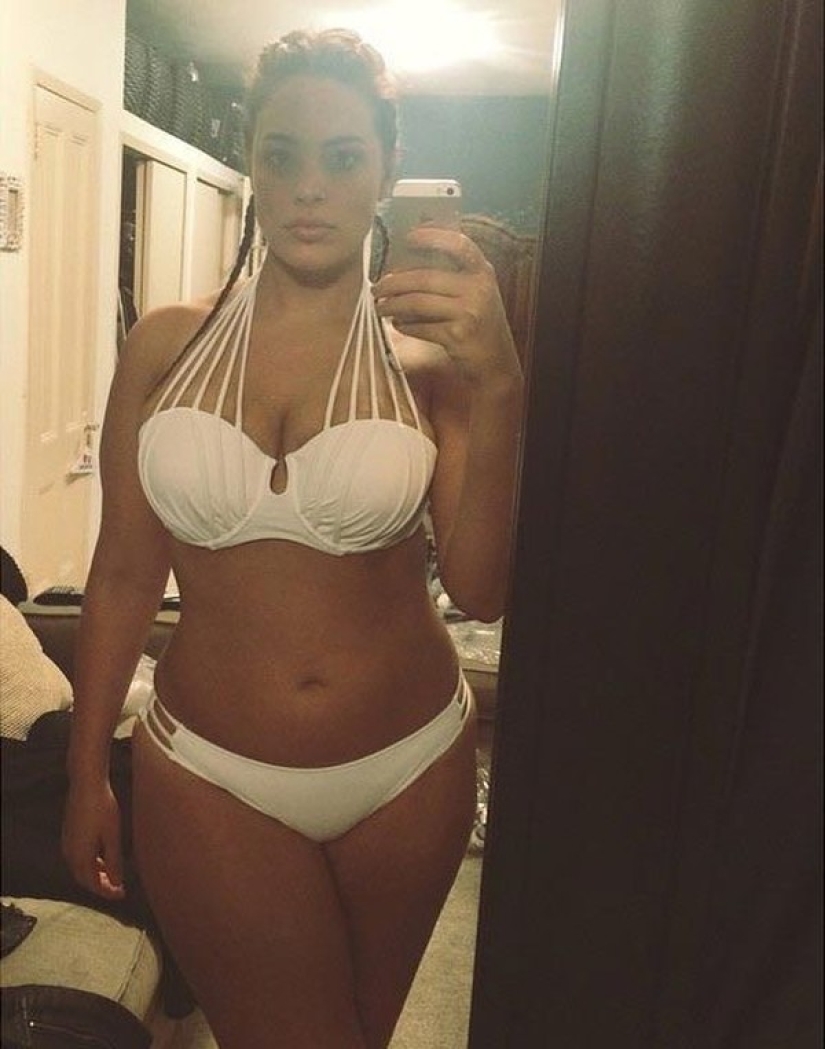 En las páginas de Sports Illustrated el modelo aparecerá con formularios no estándar.