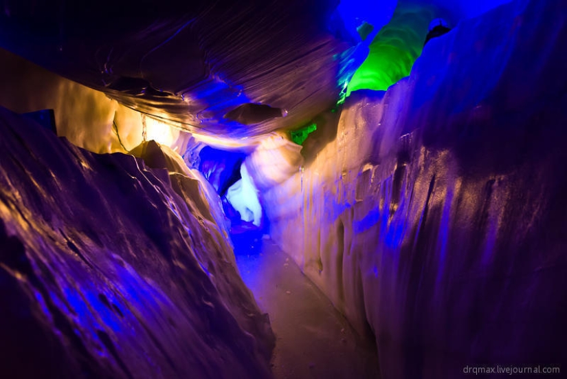 ¡En lo profundo del glaciar!