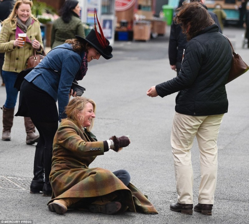 English ladies at the races are such ladies English ladies at the races are such ladies