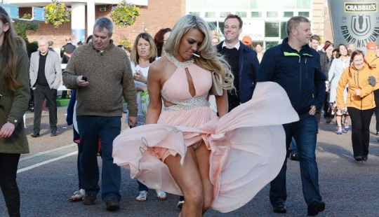 English ladies at the races are such ladies