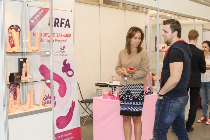 Entrada prohibida: cómo llegué por primera vez a una exposición sexual Entrada prohibida: cómo llegué por primera vez a una exposición sexual