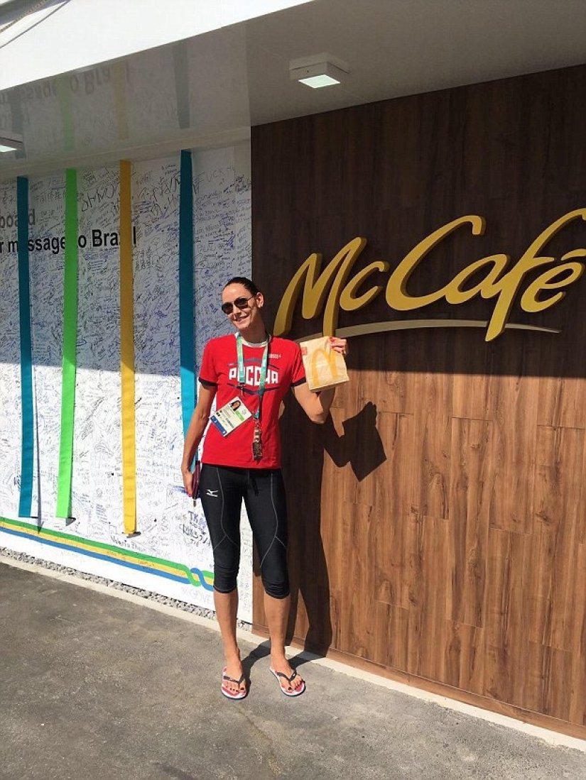 Equipos olímpicos de diferentes países compiten por la publicación más divertida de Río en las redes sociales