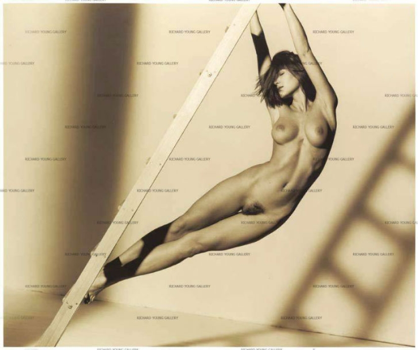 Erotic pictures from Her Majesty's court photographer Erotic pictures from Her Majesty's court photographer