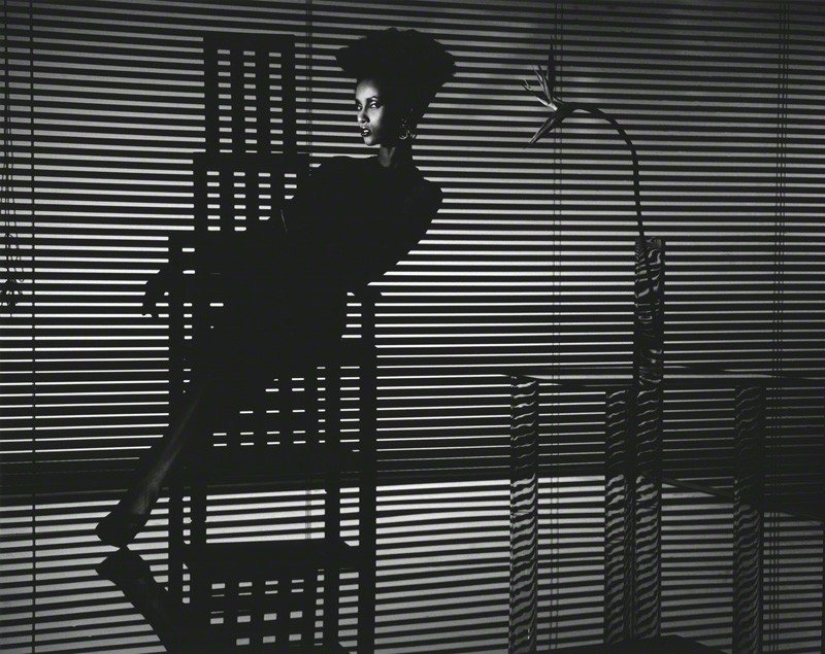 Erotic pictures from Her Majesty's court photographer Erotic pictures from Her Majesty's court photographer