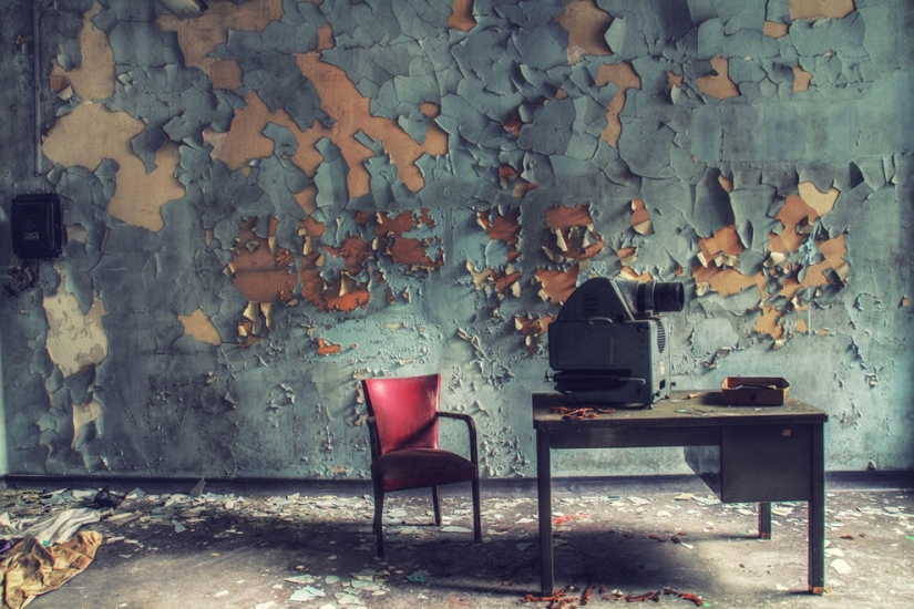 Escuelas y universidades abandonadas en todo el mundo