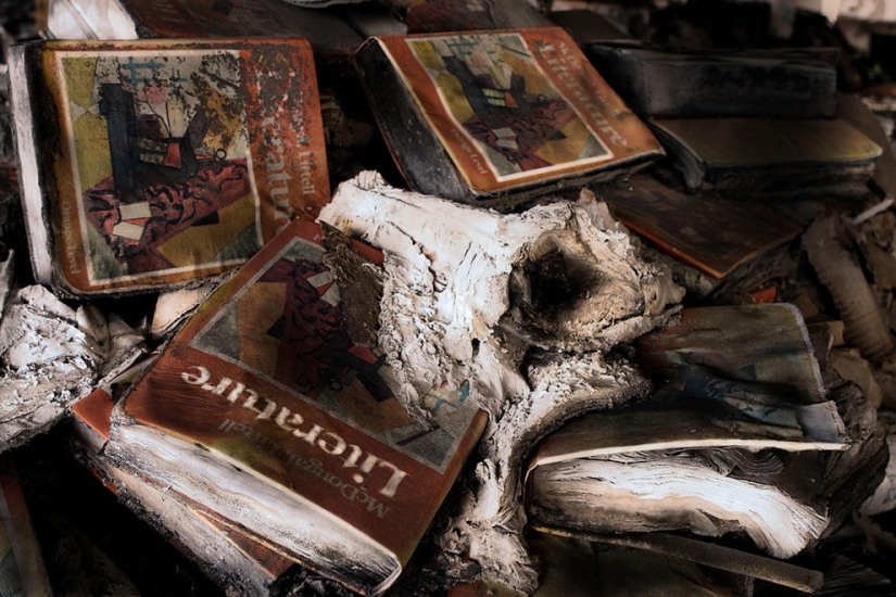 Escuelas y universidades abandonadas en todo el mundo