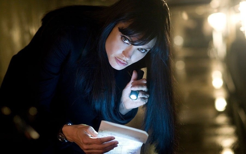 Especialmente peligrosas: 9 de las chicas asesinas más bellas de la película