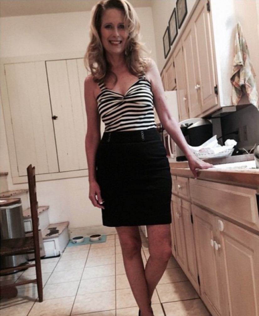 Esta chica vive en EE. UU., tiene un popular vlog de belleza... y tiene 60 años.