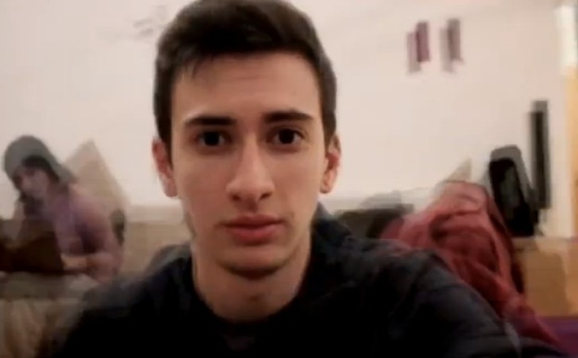 Este chico transgénero se tomó una selfie todos los días durante tres años para mostrar cómo estaba cambiando su rostro Este chico transgénero se tomó una selfie todos los días durante tres años para mostrar cómo estaba cambiando su rostro