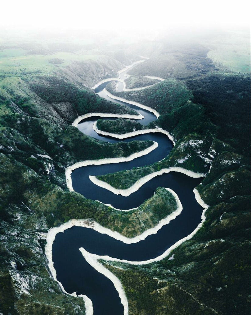 Este fotógrafo toma imágenes impresionantes mientras explora el mundo (Parte 1) Este fotógrafo toma imágenes impresionantes mientras explora el mundo (Parte 1)